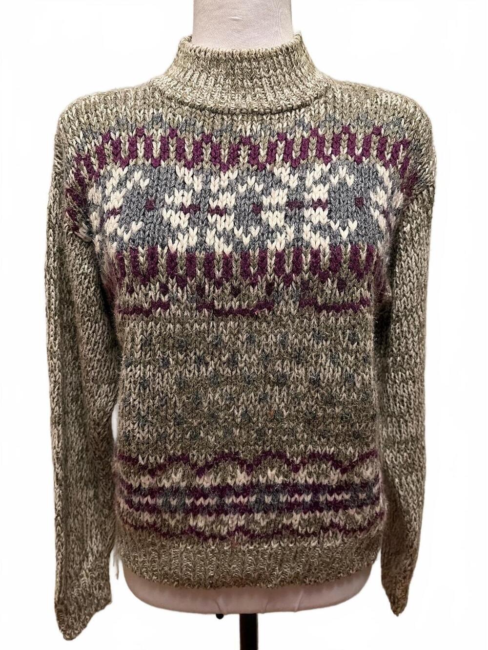 Vintage JJ Fargo Beige Fair Isle Hand Knit Sweater S Cabincore Cottage Apres Ski